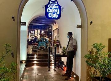 sri-lanka/colombo-district/shop/dutch-hospital-shopping-precinct