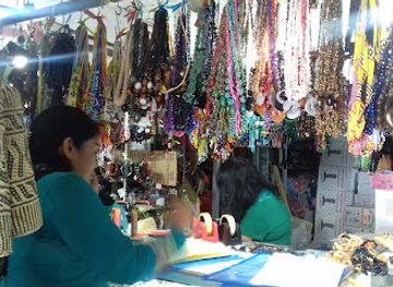 indonesia/central-kalimantan/shop/new-singapore-toko-cinderamata