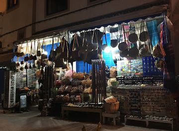 morocco/essaouira/shop/gift-shop