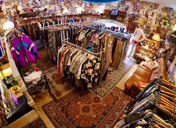 hungary/budapest/shop/gizmo-vintage