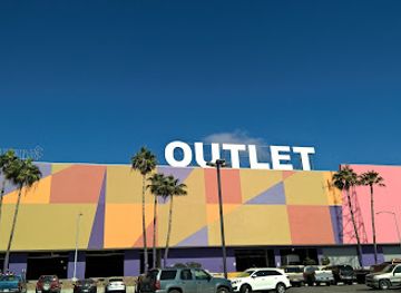 mexico/tamaulipas-coast/shop/the-outlet-shoppes-at-laredo