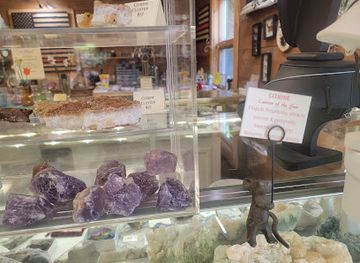 Sunapee Rock Shop