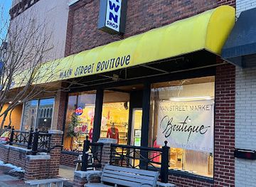 iowa/loess-hills/shop/main-street-boutique