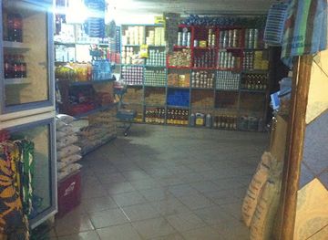 central-african-republic/bayanga/shop/alimentation-oiseaux-volants