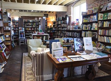 alabama/huntsville/downtown-huntsville/shop/railroad-station-antiques