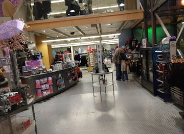 washington/southwest-washington/shop/smithsonian-museum-store