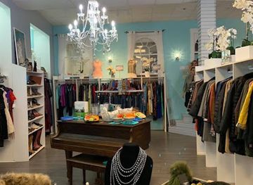 canada/charlottetown/shop/luxury-market-consignment-boutique