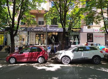 albania/tirana/blloku/shop/souvenir-store-tirana