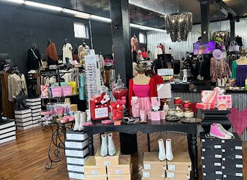 louisiana/catahoula-national-wildlife-refuge/shop/caboose-boutique-gift-shop