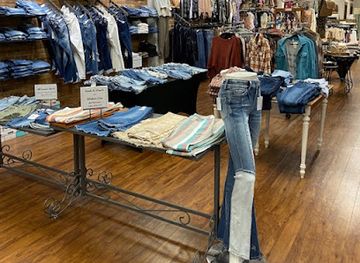 montana/great-falls/shop/daydream-boutique