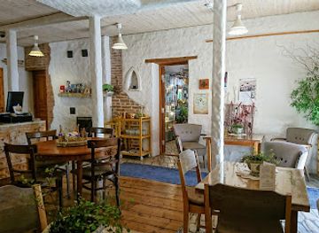 estonia/haapsalu-castle/shop/beguta-taimetoidukohvik