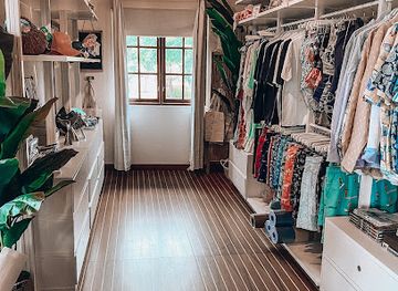 saint-vincent-and-the-grenadines/bequia/shop/beach-bums