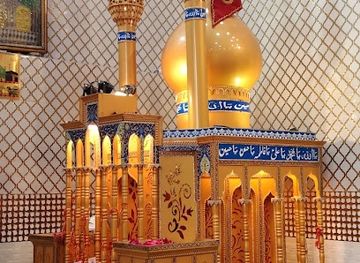 botswana/makgadikgadi-pans/shop/b-m