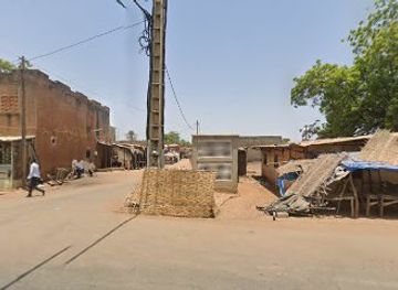 senegal/niokolo-koba-national-park/shop/boutique-aladji-fofana