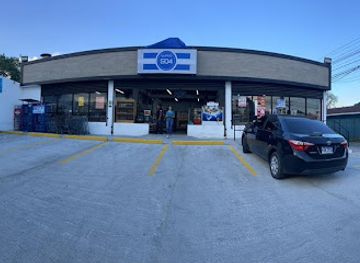 honduras/sula-valley/shop/mercado-medina