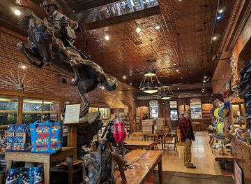 oregon/blue-mountains/shop/hamley-co-western-store