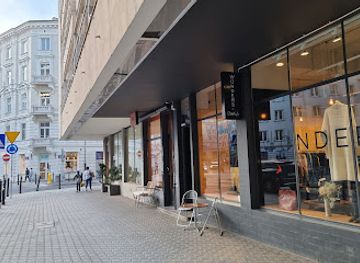 poland/warsaw/shop/ww-store