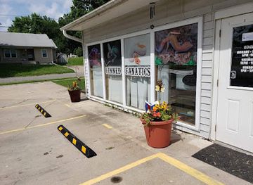 iowa/newton/shop/finned-fanatics