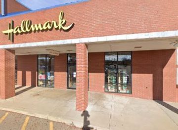ohio/wooster/shop/dee-s-hallmark-shop