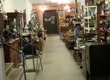 alabama/weiss-lake/shop/antiques-things