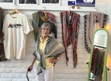 california/colorado-desert/shop/desert-lovers-co