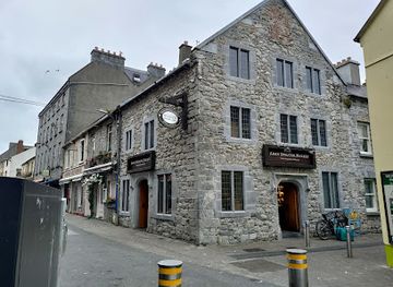 ireland/galway/shop/aran-sweater-market