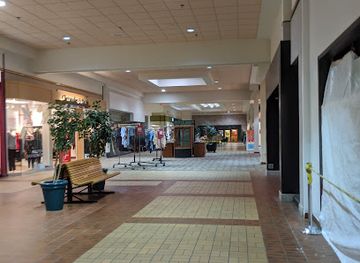 minnesota/iron-range/shop/thunderbird-mall
