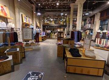 tennessee/knoxville/shop/urban-outfitters