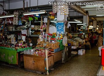 thailand/chiang-mai/shop/muang-mai-market-department-store