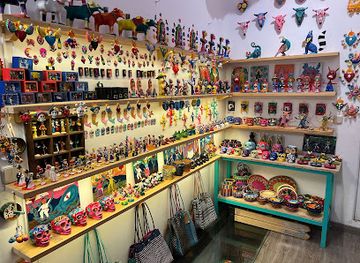 spain/madrid/shop/enraizarte