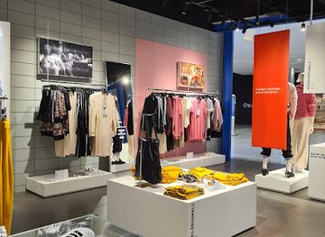 indonesia/medan/shop/adidas-originals-store