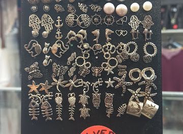 sint-maarten/maho-beach/shop/magic-hands