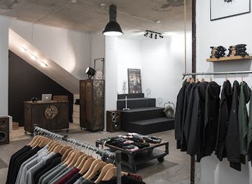 poland/krakow/podgorze/shop/the-hive-store