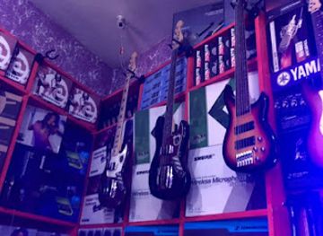 ghana/ahafo-region/shop/eddie-guy-musicals-centre