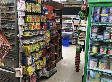 costa-rica/manuel-antonio/shop/market-and-liquor