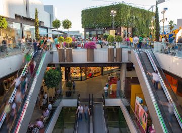 spain/huelva/shop/holea-shopping-center