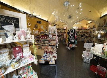 italy/basilicata/shop/le-lucane-prodotti-tipici-lucani-artigianato-souvenir-matera-articoli-da-regalo