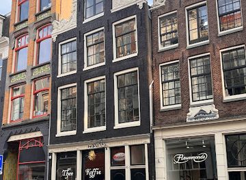 netherlands/north-holland/shop/the-darling