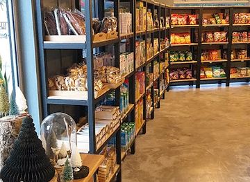 mauritius/black-river/shop/nautica-commercial-centre