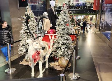 greece/thessaloniki/shop/baron-hirsch-hall