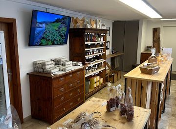 austria/stubai-valley/shop/s-gadile-stubaier-bauernladen