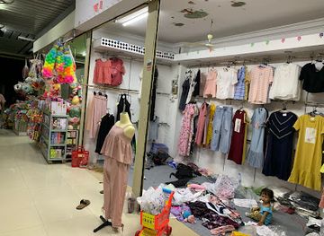 cambodia/battambang/shop/d-l-clothes-shop
