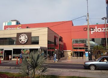 peru/lima/lince/shop/risso-mall