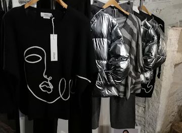 united-kingdom/glamorgan/shop/square-spot