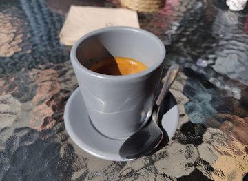 estonia/haapsalu/shop/flamingo-lillepood-karja-keraamika-ou