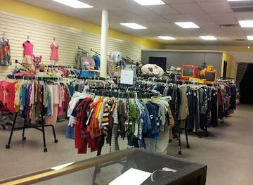 maine/androscoggin-county/shop/pipsqueaks-children-s-boutique