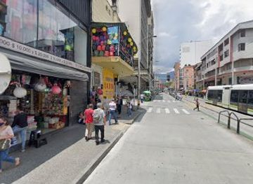 colombia/medellin/shop/hope-store-ayacucho