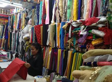 india/darjeeling/tiger-hill/shop/sanjay-store