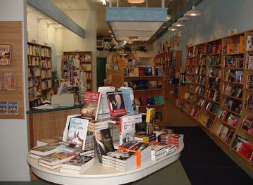 michigan/st-joseph/shop/forever-books