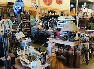 arizona/coconino-national-forest/shop/fourth-street-vintage